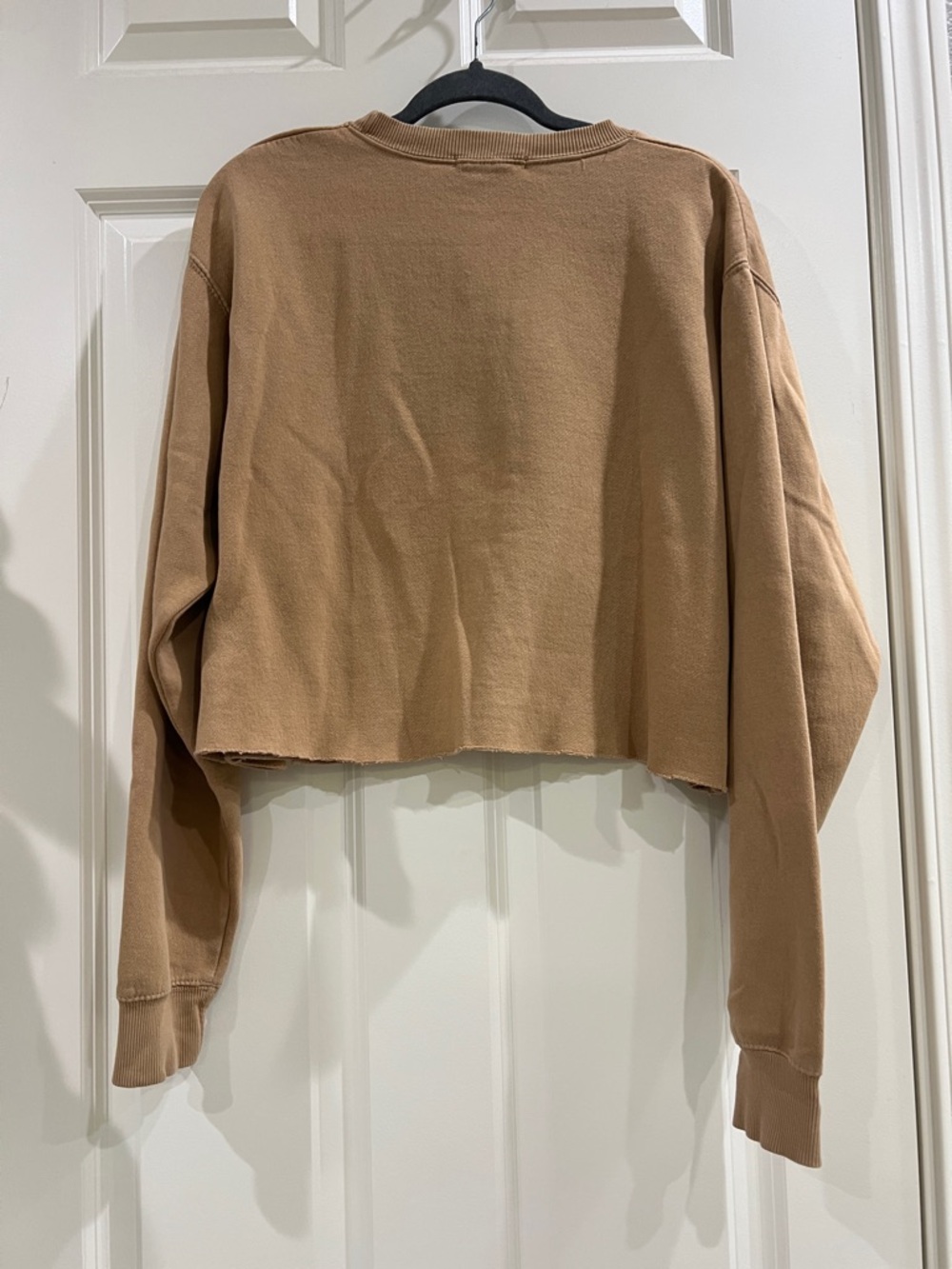 Mahina “Aloha” Cropped Sweatshirt – Brown/Tan | one size - Picture 3 of 3